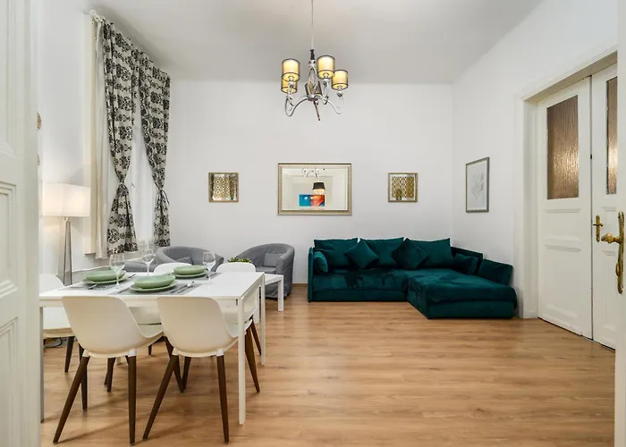 Διαμέρισμα New Ultra-central Design *