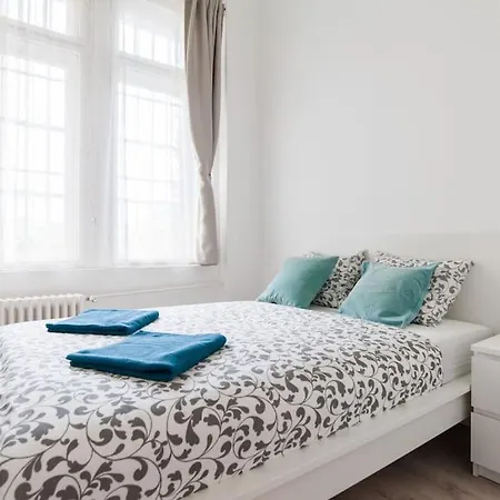 New Ultra-central Design Budapest